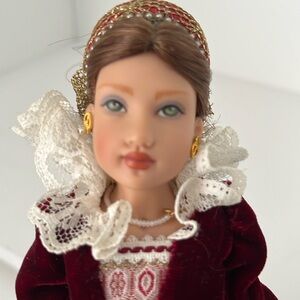 NWOT Stunning ISABEL OF ENGLAND 1592 of American Girl